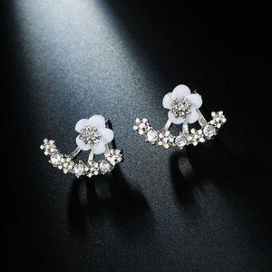 Daisy Flower Beads 2 Part earrings - Silver